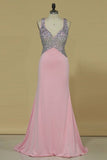 2024 Sexy Open Back Straps Spandex Beaded Bodice Prom PT383AER