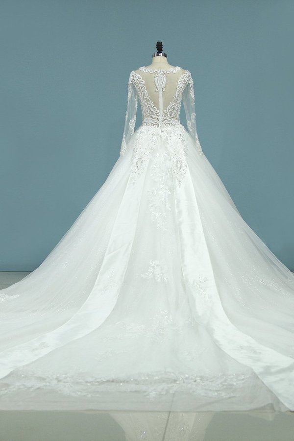 2022 Gorgeous Scoop Wedding Dresses Glitter Tulle With Beading Zipper Back P5B1FYFH