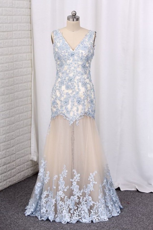 2024 Sexy V Neck Low Back Prom Dress Tulle Embellished With Beaded PB6JA7RD
