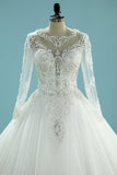 2022 Gorgeous Scoop Wedding Dresses Glitter Tulle With Beading Zipper Back P5B1FYFH