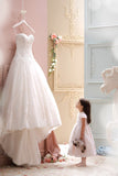Charming Sweetheart Lace Appliques High-Low Tulle A-Line Wedding Gown