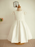 A-Line/Princess Lace Short Sleeves Scoop Bowknot Knee-Length Flower Girl Dresses TPP0007931