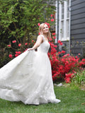 A-Line/Princess Tulle V-neck Sleeveless Applique Court Train Wedding Dresses TPP0006734