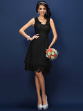 A-Line/Princess V-neck Lace Sleeveless Short Bridesmaid Dresses TPP0005236