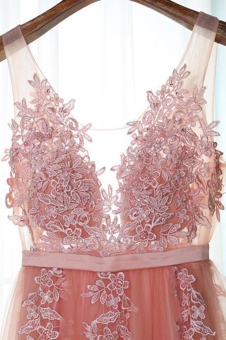 Charming Appliques Tulle V-Neck Beads Sleeveless Scoop Pearl Pink Prom Dresses